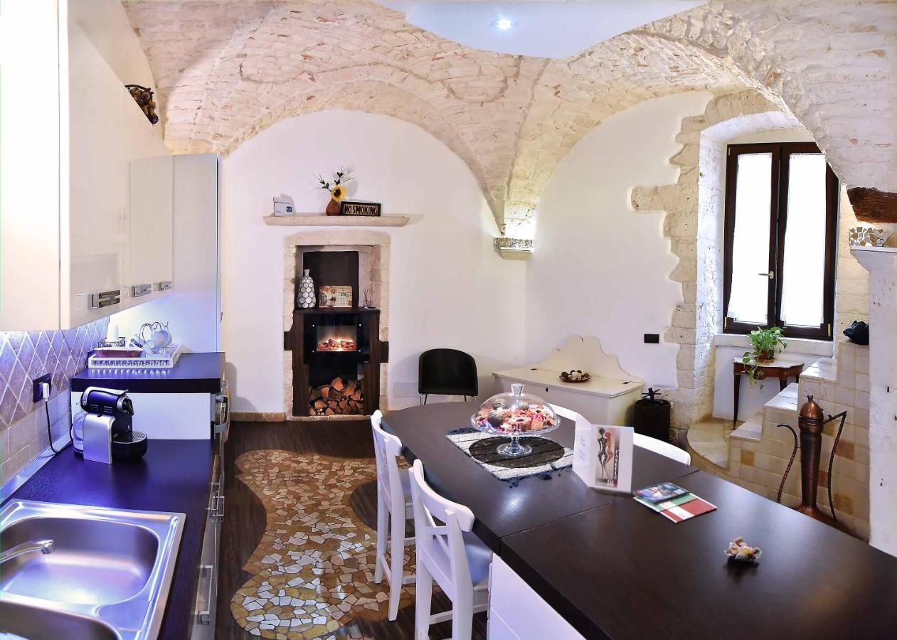 L'Angolo Di Gaudi, Casa Mila Bed & Breakfast Putignano Eksteriør bilde