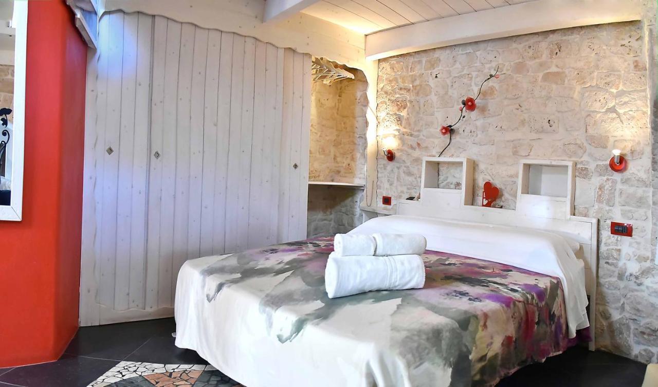 L'Angolo Di Gaudi, Casa Mila Bed & Breakfast Putignano Eksteriør bilde