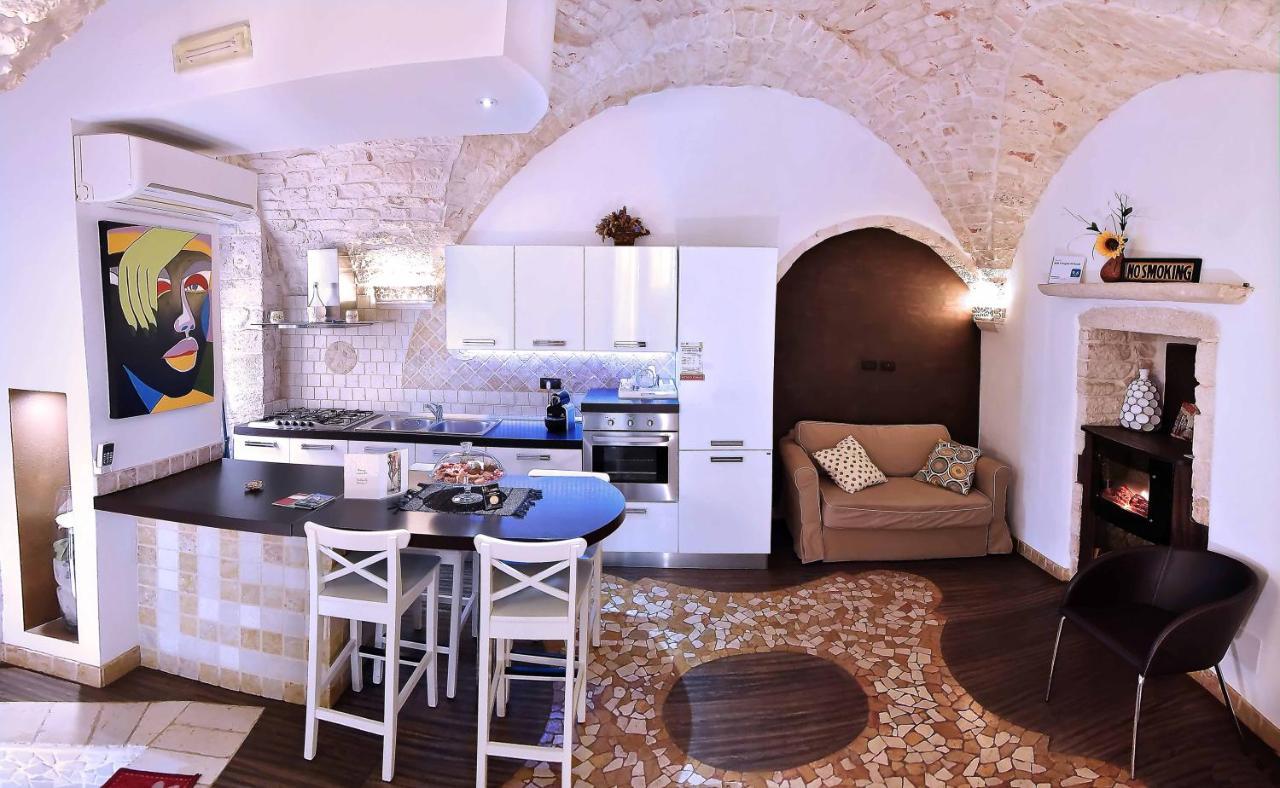 L'Angolo Di Gaudi, Casa Mila Bed & Breakfast Putignano Eksteriør bilde