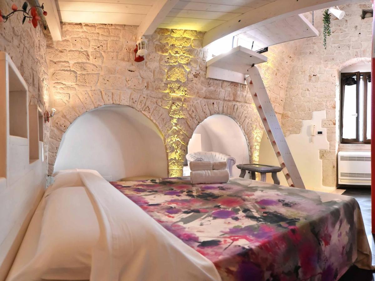 L'Angolo Di Gaudi, Casa Mila Bed & Breakfast Putignano Eksteriør bilde